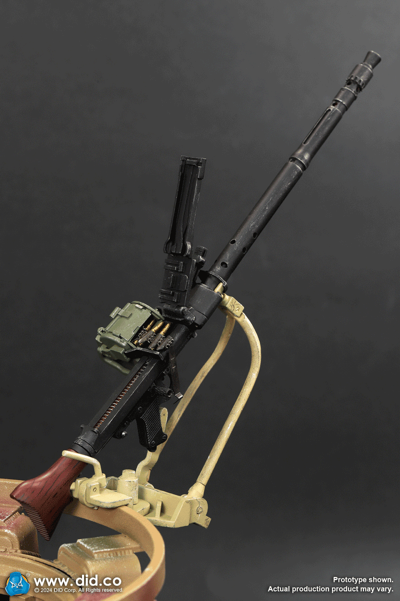 Load image into Gallery viewer, WWII - German Panzer Cmdr Max w/Hatch - MINT IN BOX (READ DESC)
