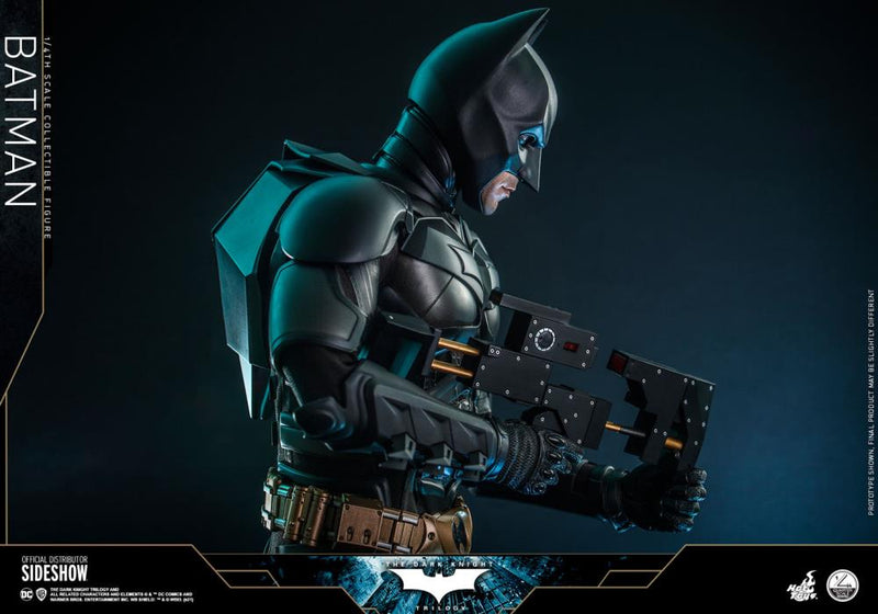 Load image into Gallery viewer, 1/4 Scale - The Dark Knight - Batman Special Edition - MINT IN BOX
