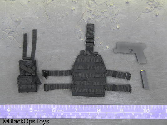 Pistol w/Holster