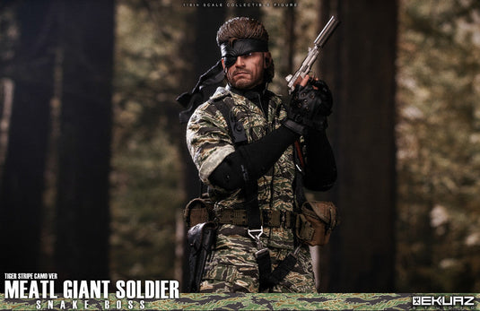 Metal Giant Soldier - Snake - Tiger Stripe Camo - MINT IN BOX