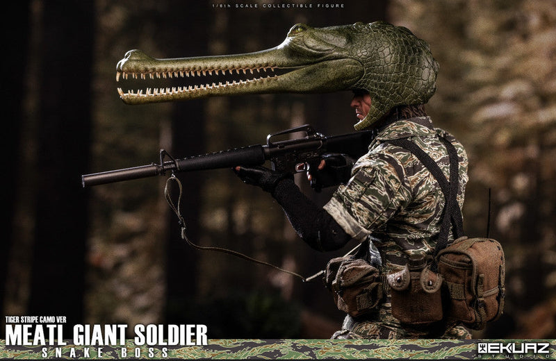 Load image into Gallery viewer, Metal Giant Soldier - Snake - Tiger Stripe Camo - MINT IN BOX
