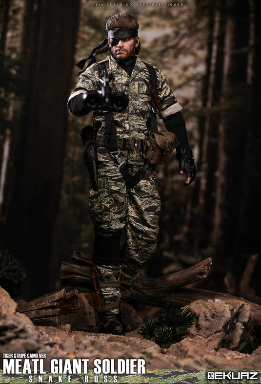 Metal Giant Soldier - Snake - Tiger Stripe Camo - MINT IN BOX