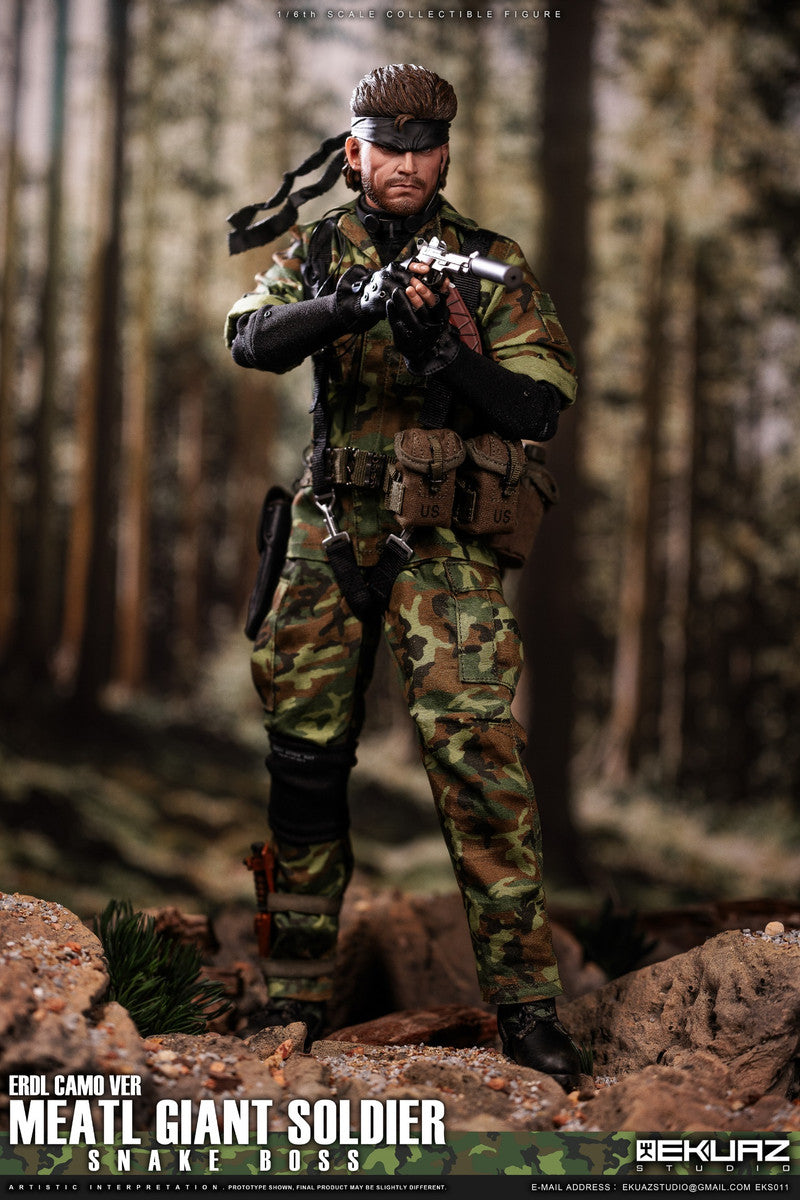 Load image into Gallery viewer, Metal Giant Soldier - Snake - ERDL Camo - MINT IN BOX
