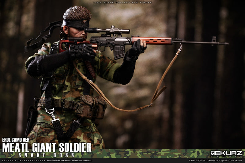 Load image into Gallery viewer, Metal Giant Soldier - Snake - ERDL Camo - MINT IN BOX

