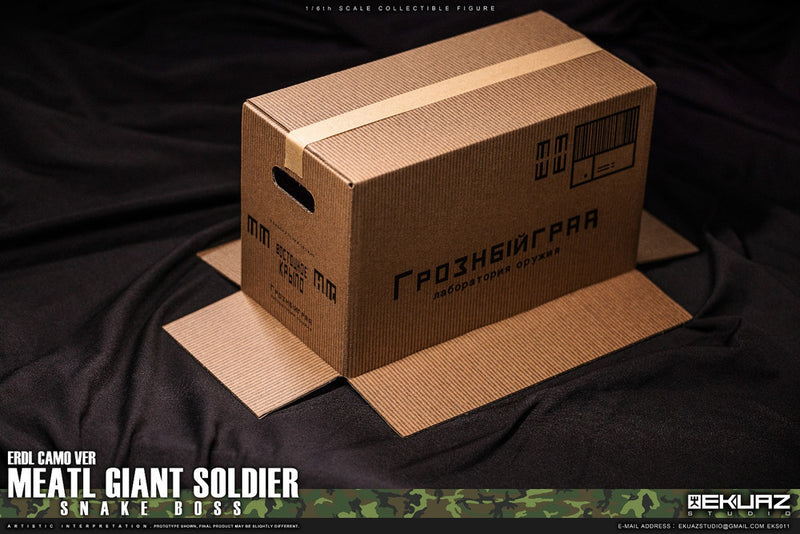 Load image into Gallery viewer, Metal Giant Soldier - Snake - ERDL &amp; Tiger Stripe 2-Pack - MIB
