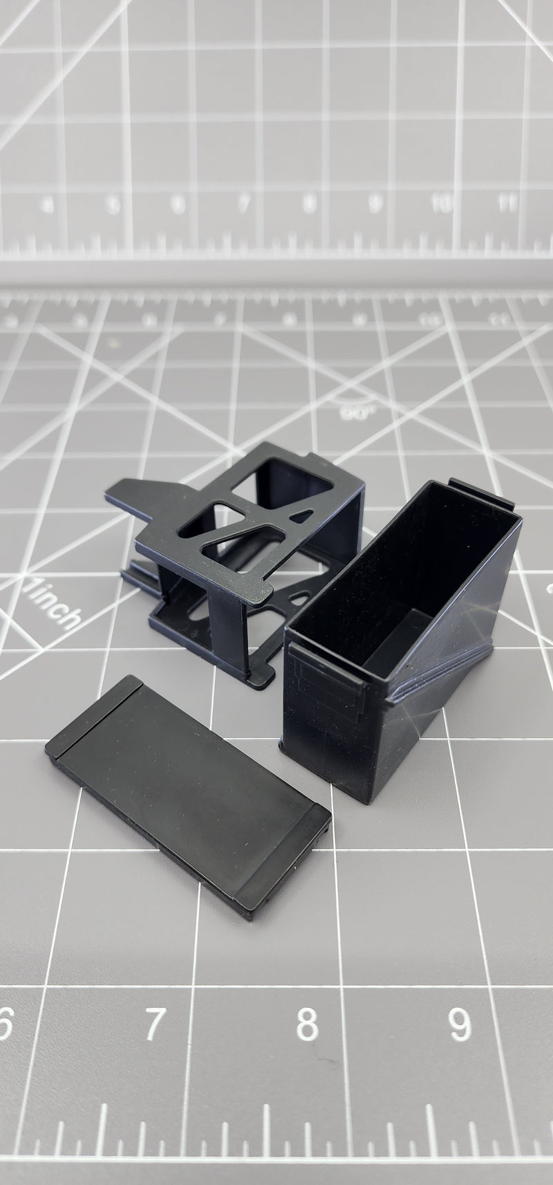 Load image into Gallery viewer, BAM 1/6 40mm Ammo Can
