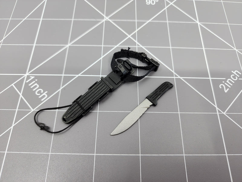 Load image into Gallery viewer, BAM 1/6 Black Leg Boot Knife (Hot Toys)
