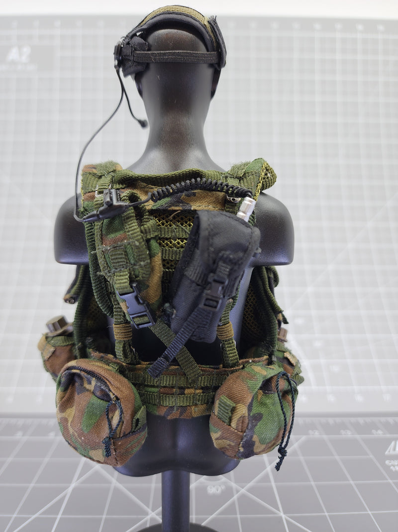 Load image into Gallery viewer, BAM 1/6 Woodland Camo Equipment Load And Carry System (ELCS) Pack (ACE)
