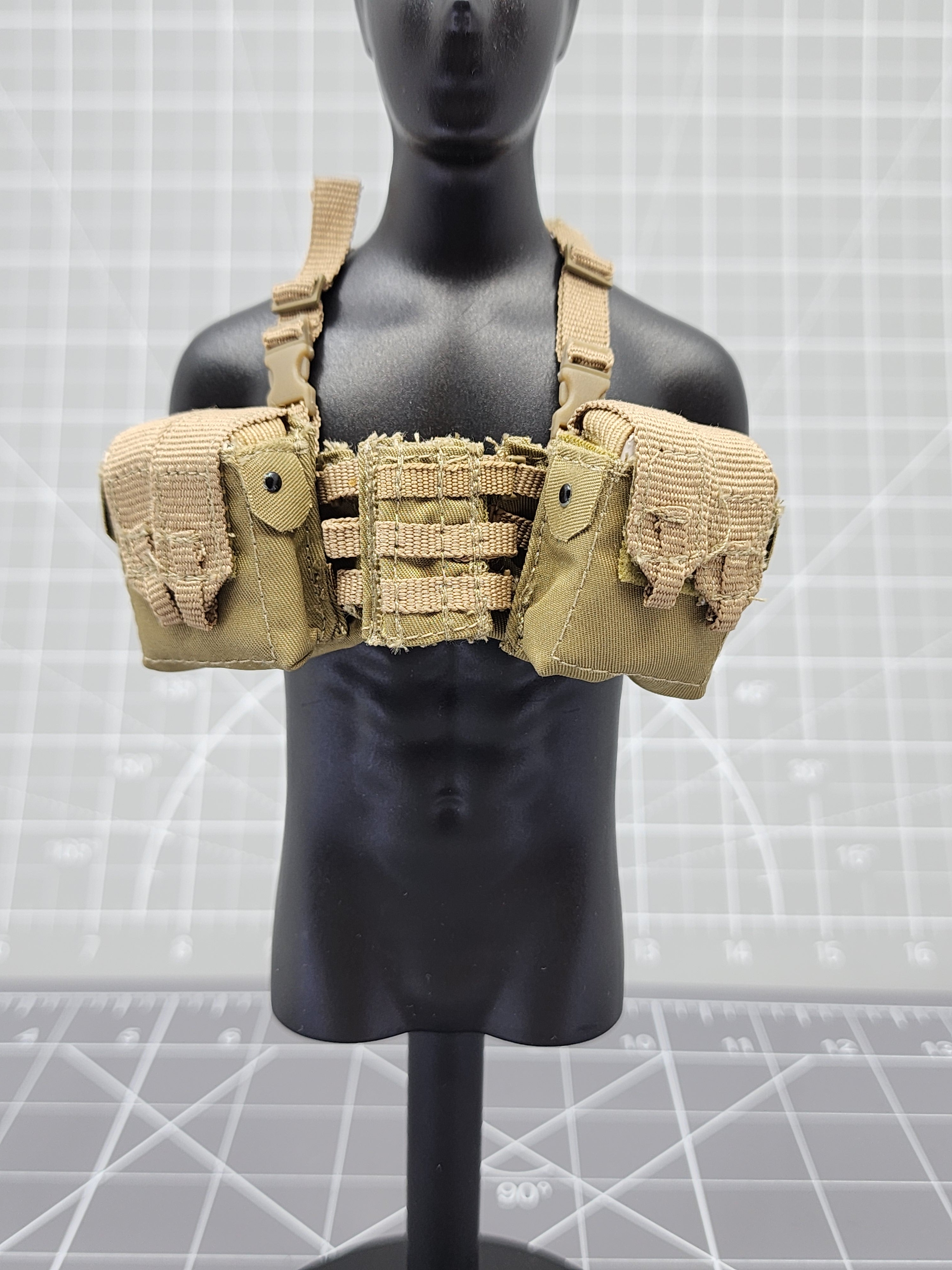 BAM 1/6 FDE Tan Gunner Split Rack Chest Rig (BBI) – BlackOpsToys