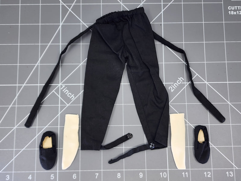 Load image into Gallery viewer, BAM 1/6 Black Pants W/ Socks &amp; Shoes
