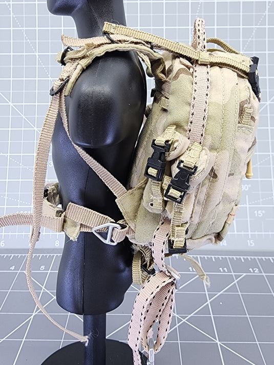 BAM 1/6 3C Desert Camo Backpack (Hot Toys)