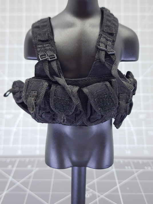 BAM 1/6 Black Chest Rig W/ Puches (Intoyz)