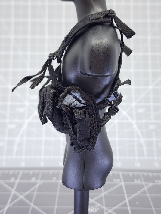 BAM 1/6 Black Chest Rig W/ Puches (Intoyz)