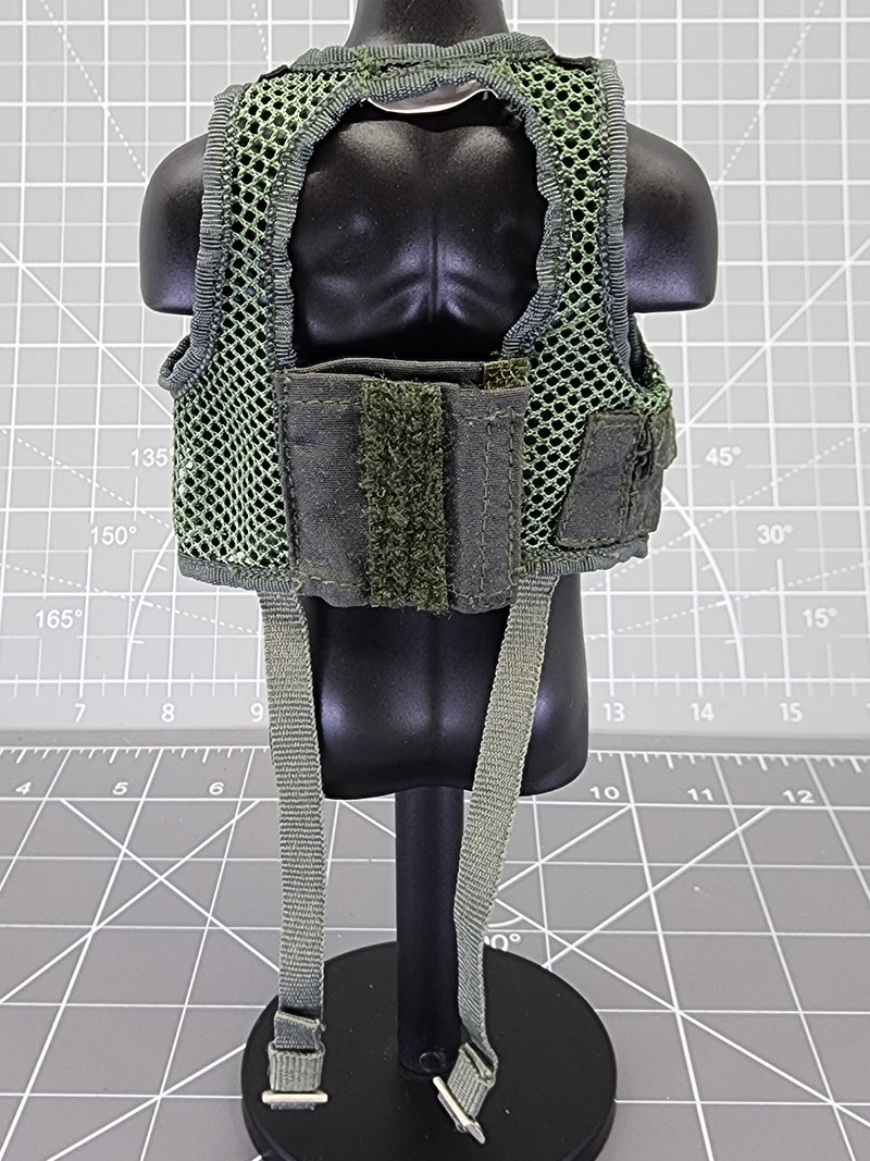 Load image into Gallery viewer, BAM 1/6 Richard Marcinko OD Green Vest (BBI)
