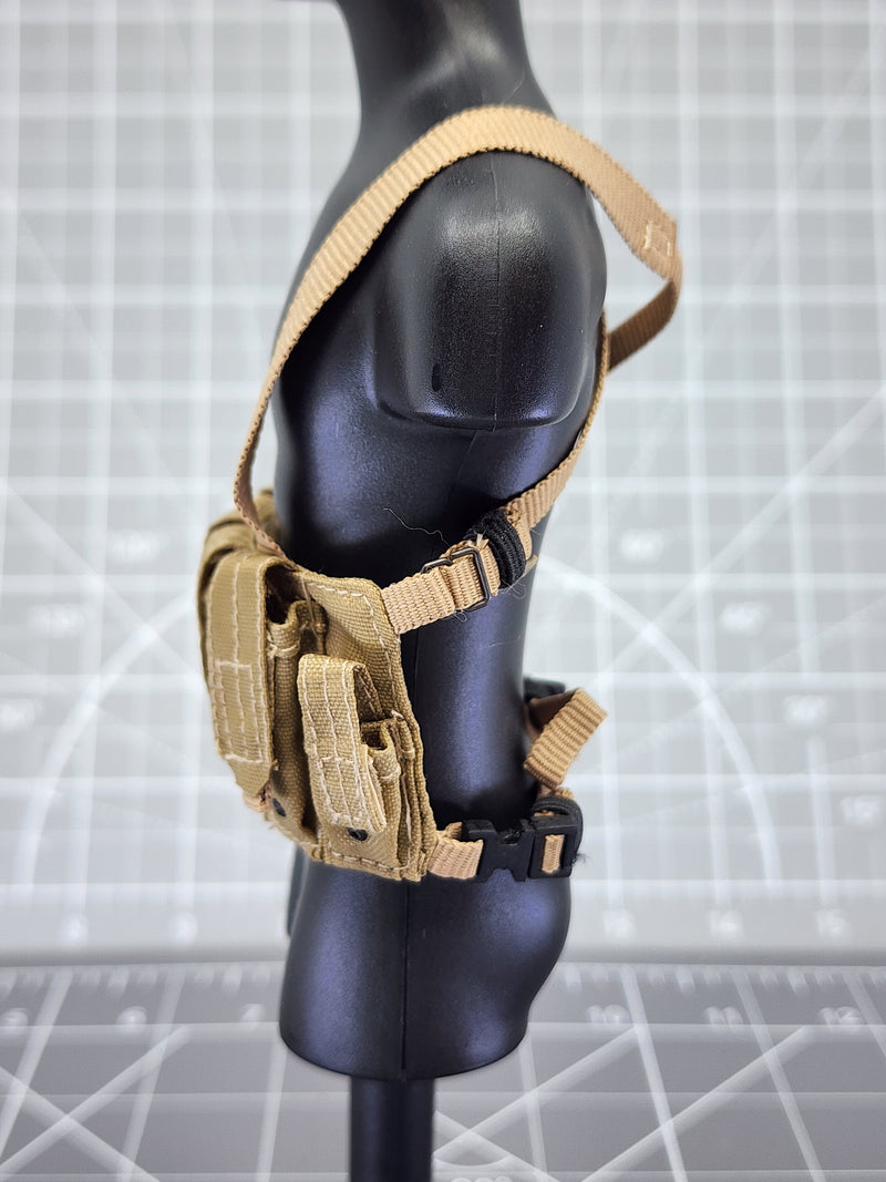 Load image into Gallery viewer, BAM 1/6 Coyote Tan Ammo Chest Carrier Pack 2 (Toy Soldier)
