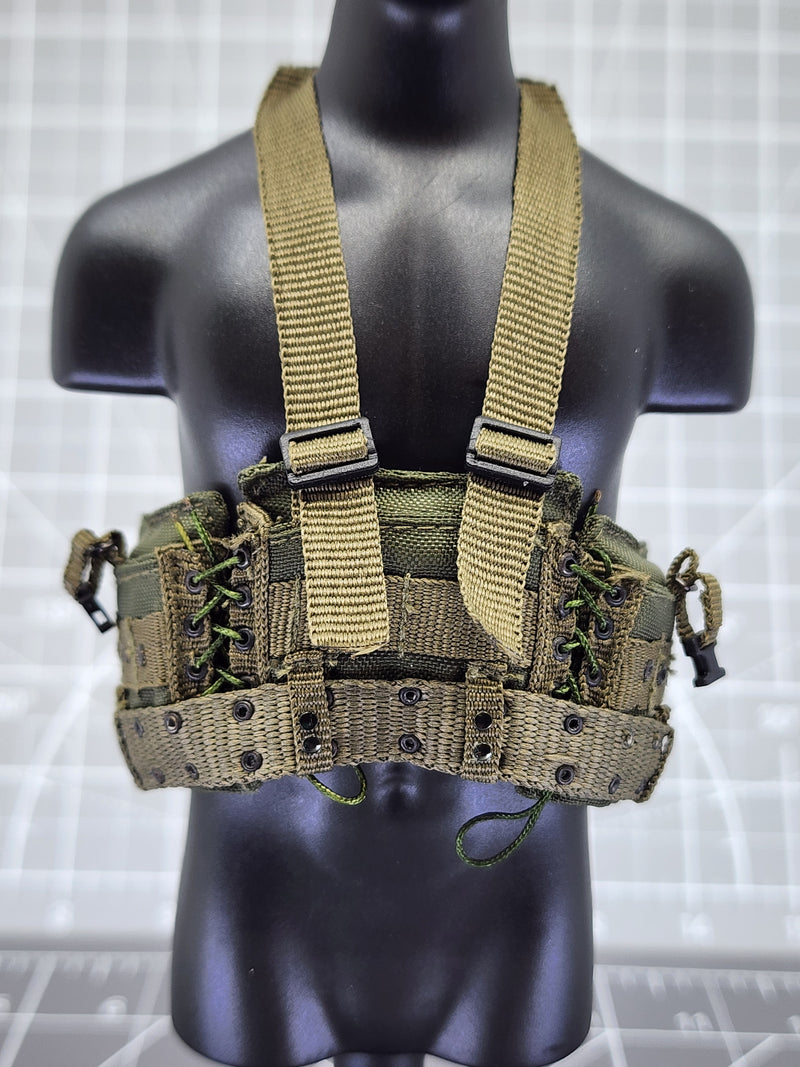 Load image into Gallery viewer, BAM 1/6 OD Green Chest Rig &amp; Pouch Set (Toy Soldier)
