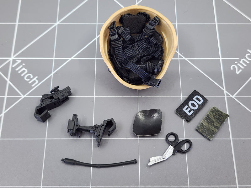 Load image into Gallery viewer, BAM 1/6 TC 2000 Helmet W/ Acces (Ace)
