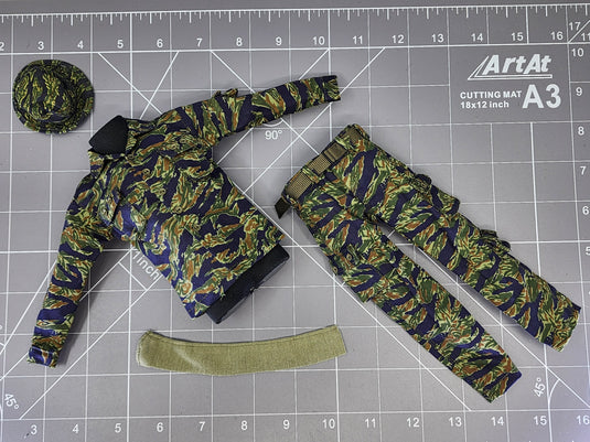 BAM 1/6 Vietnam Tiger Stripe Camo Uniform W/ Sweat Towel (Saturday Toys)