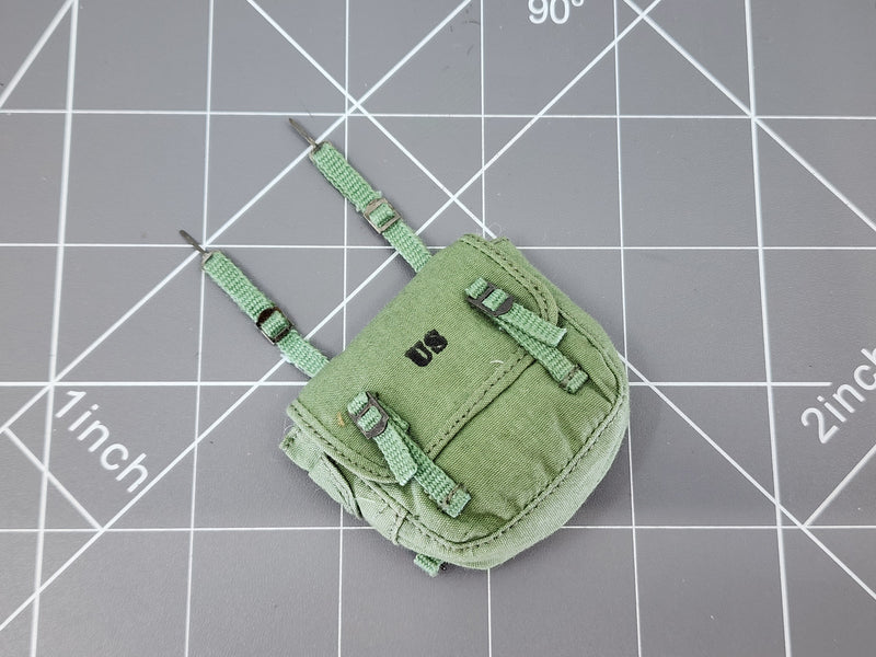 Load image into Gallery viewer, BAM 1/6 Vietnam Green Butt Pack (Battle Gear)
