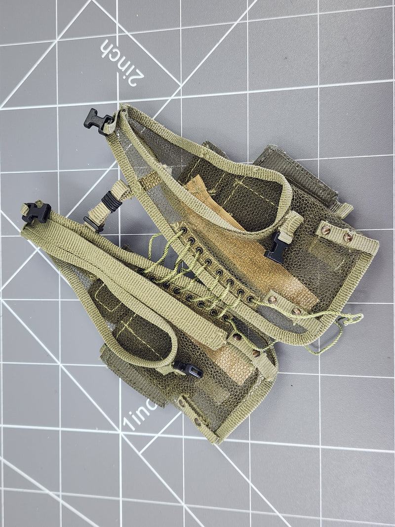 Load image into Gallery viewer, BAM 1/6 OD Green &amp; Mesh Vest W/ Ammo Pouches (Dragon)
