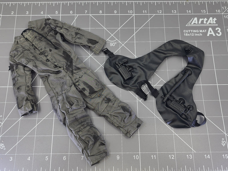 Load image into Gallery viewer, BAM 1/6 Black UDT Seal Lot
