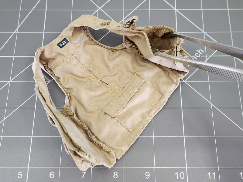 Load image into Gallery viewer, BAM 1/6 PMC DEVGRU Concealment Vest Ver. 2 (5.11) (BBI)
