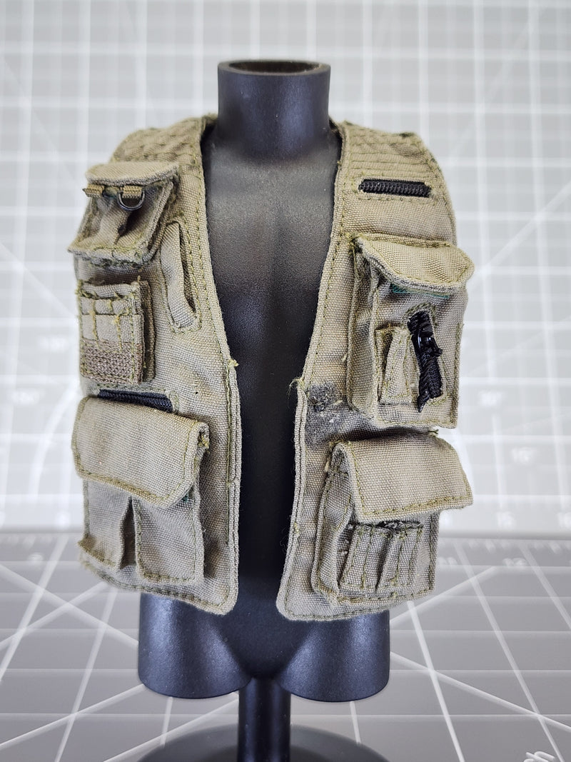 Load image into Gallery viewer, BAM 1/6 PMC DEVGRU OD Green Concealment Vest Ver. 6 (Toy Soldier)
