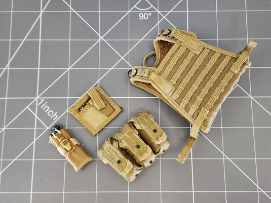 BAM 1/6 Coyote Tan Plate Carrier W/ Radio & Pouches (Playhouse)