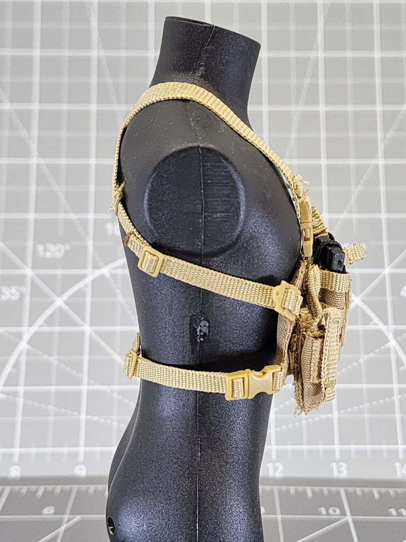 Load image into Gallery viewer, BAM 1/6 Coyote Tan Chest Rig Ammo Carrier (Playhouse)
