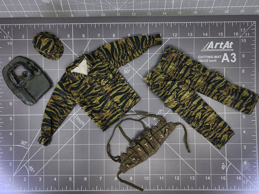 BAM 1/6 Vietnam Tiger Stripe Camo Uniform W/ Floatation Collar (Toy Soldier)