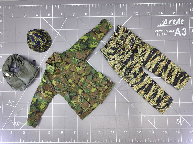 Load image into Gallery viewer, BAM 1/6 Vietnam woodlands Camo Uniform W/ Floatation Collar (Dragon/ Saturday Toys)

