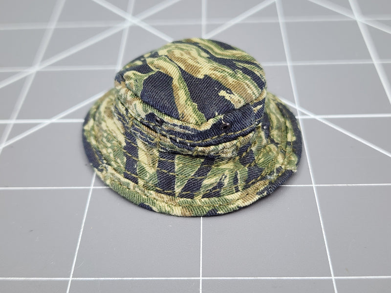 Load image into Gallery viewer, BAM 1/6 Vietnam Tiger Stripe Camo Boonie Hat (Ace)
