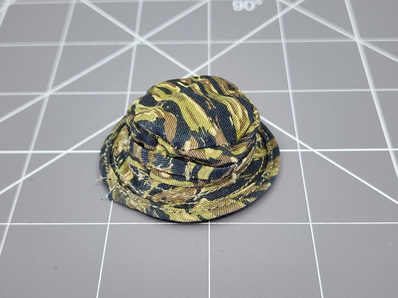 Load image into Gallery viewer, BAM 1/6 Vietnam Tiger Stripe Camo Boonie Hat (Toy Soldier)
