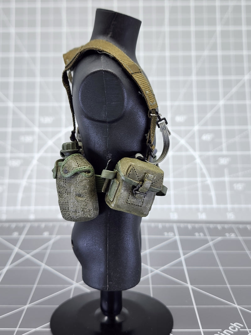Load image into Gallery viewer, BAM 1/6 Vietnam OD Green Bar Belt W/ Suspenders, Knife &amp; Pouches (Dragon)
