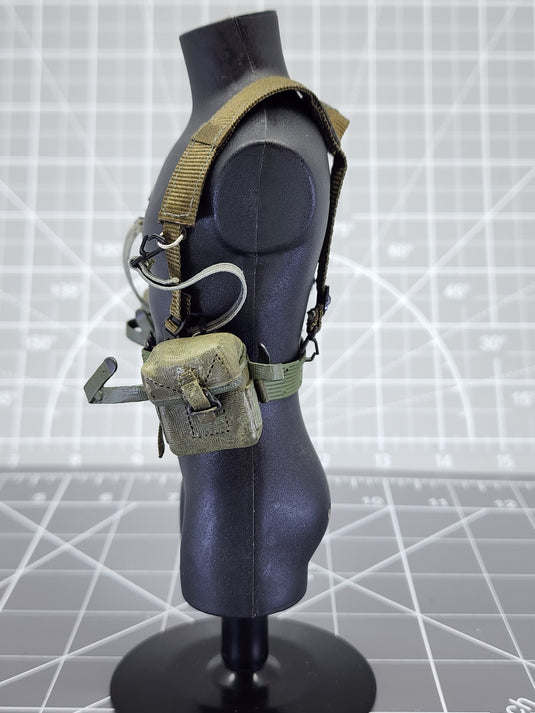 BAM 1/6 Vietnam OD Green Belt W/ Suspenders & Pouches (Dragon)