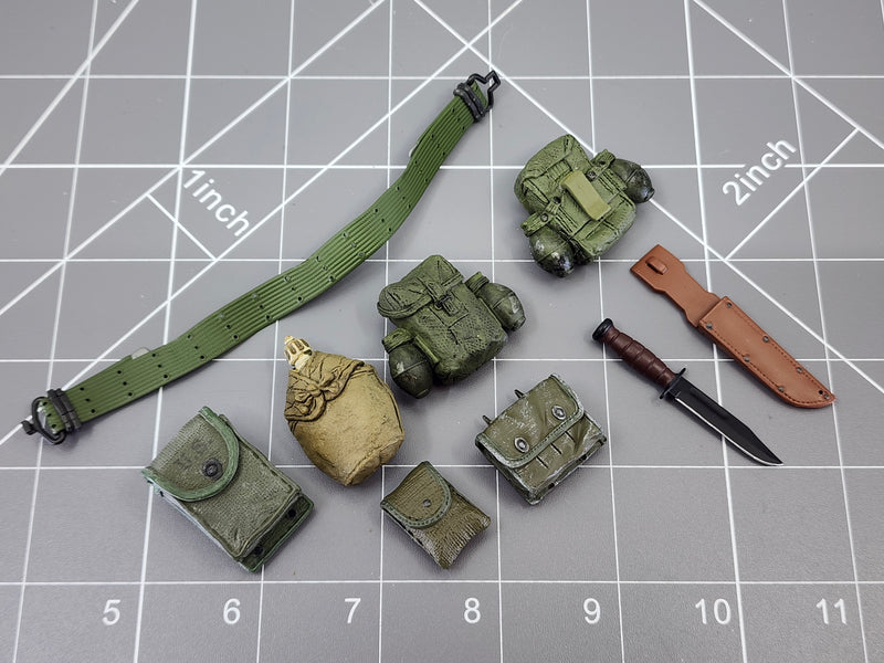 Load image into Gallery viewer, BAM 1/6 Vietnam OD Green Belt W/ Pouches &amp; Knife (Dragon)

