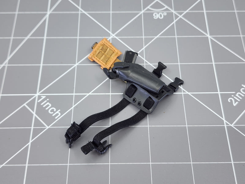 Load image into Gallery viewer, BAM 1/6 1911 Pistol W/ Drop Leg Holster (Toy Soldier)
