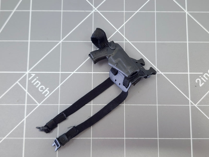 Load image into Gallery viewer, BAM 1/6 M9 Pistol W/ Black Drop Leg Holster (Metal)

