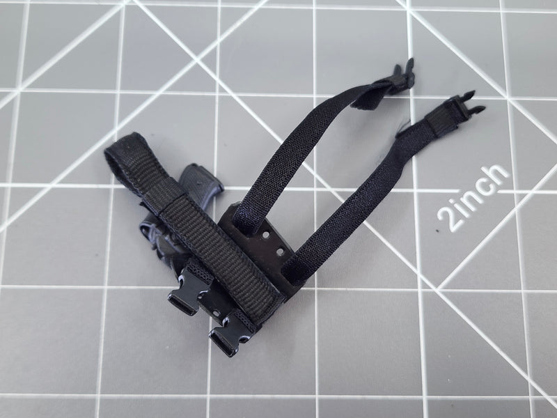 Load image into Gallery viewer, BAM 1/6 M9 Pistol W/ Black Drop Leg Holster (Metal)
