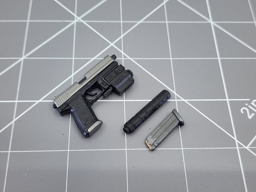 BAM 1/6 HK SOCOM Pistol W/ Suppressor (Dragon)