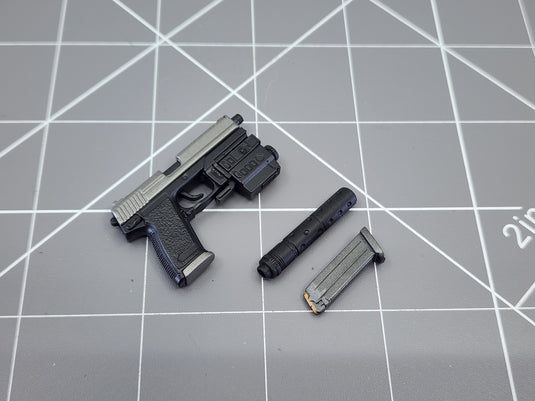 BAM 1/6 HK SOCOM Pistol W/ Suppressor (Dragon)