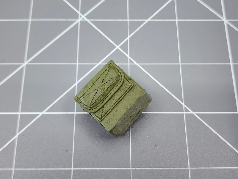 Load image into Gallery viewer, BAM 1/6 LMG Ammo Box (21 Century)
