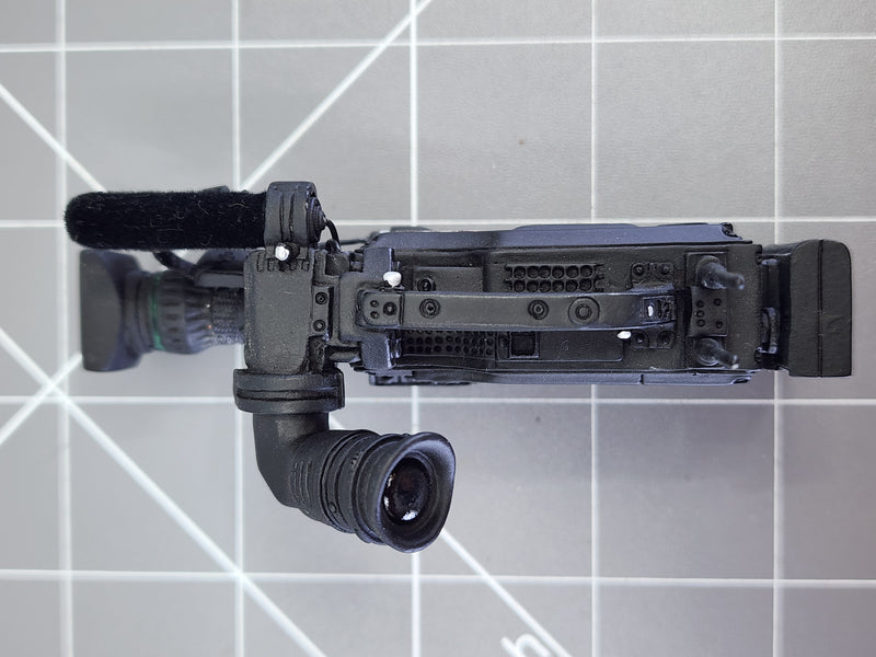 Load image into Gallery viewer, BAM 1/6 Custom Craft War Journalist Digital Video News Camera (BBI)

