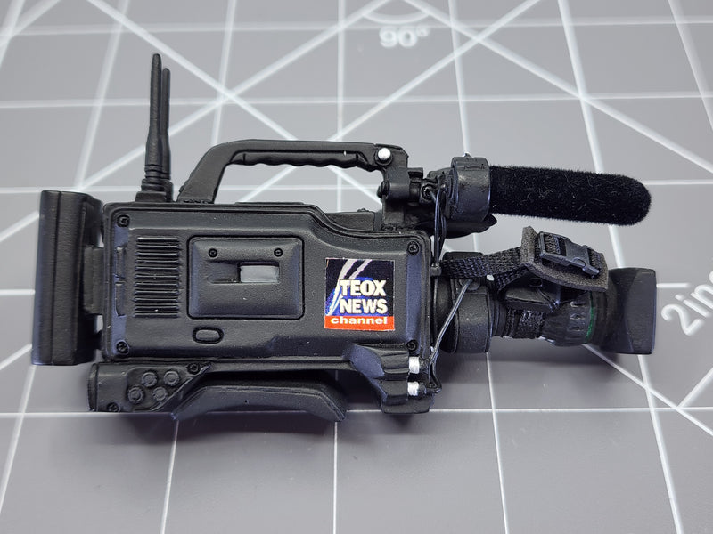 Load image into Gallery viewer, BAM 1/6 Custom Craft War Journalist Digital Video News Camera (BBI)
