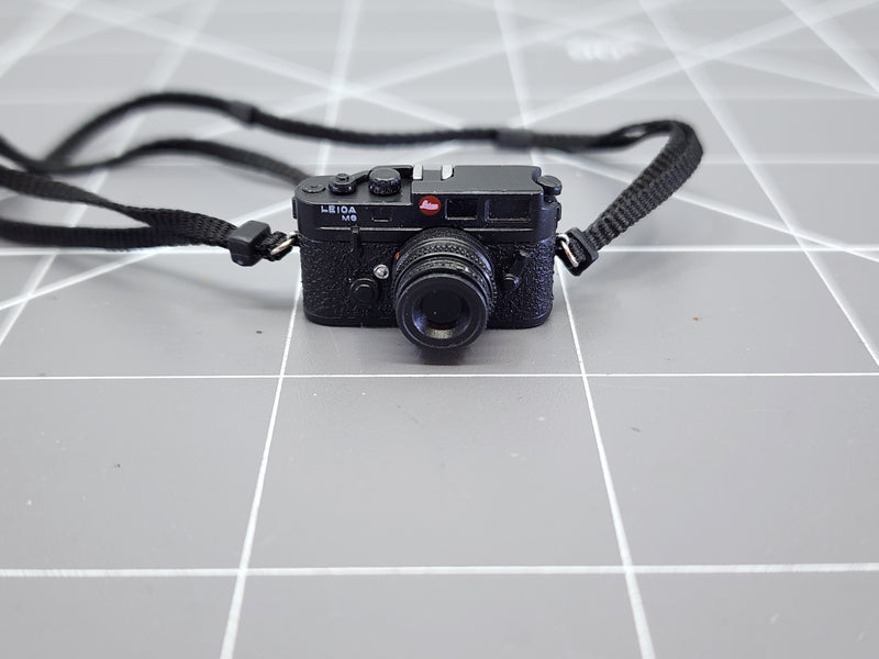 Load image into Gallery viewer, BAM 1/6 Classic Film Camera (Playhouse)
