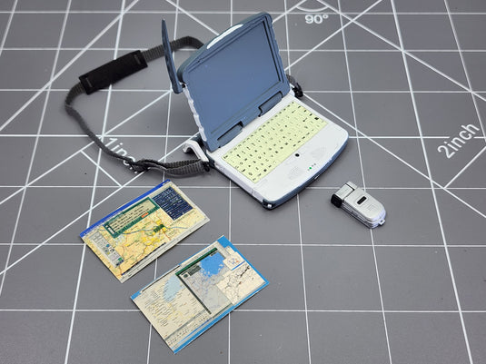 BAM 1/6 Custom Craft War Journalist Tough Book Computer & Cell Phone (BBI)