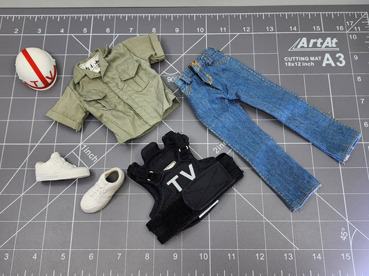BAM 1/6 Custom Craft War Outfit W/ Helmet, Vest, & G.I. Joe Shirt (BBI)