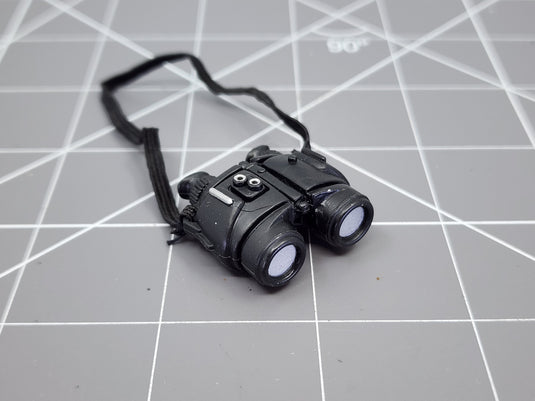 BAM 1/6 Black Binoculars