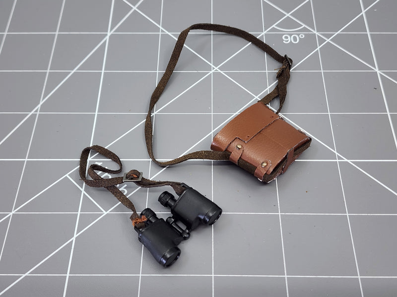 Load image into Gallery viewer, BAM 1/6 Black Binoculars W/ Case (Dragon)
