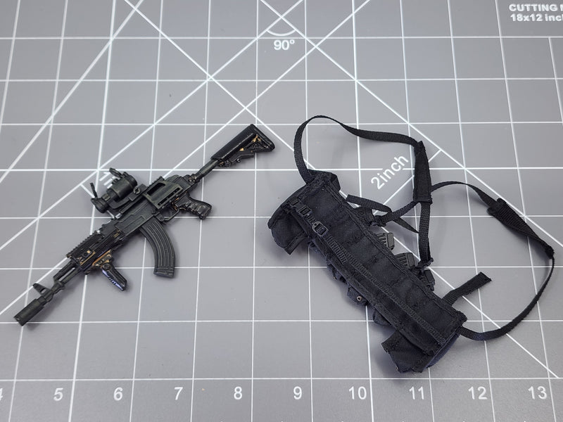 Load image into Gallery viewer, BAM 1/6 Ak W/ TS Chest Rig &amp; Extra Mags (Hot Toys)
